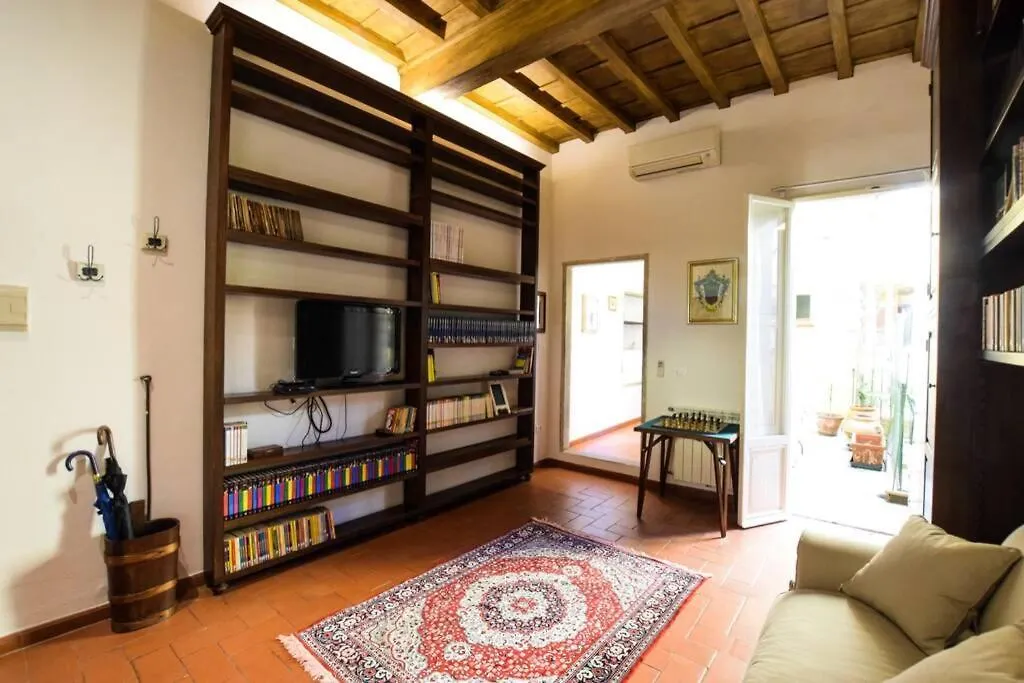 Apartment Casa Ghibellina - City Center With Outdoor Space! Florence Italy